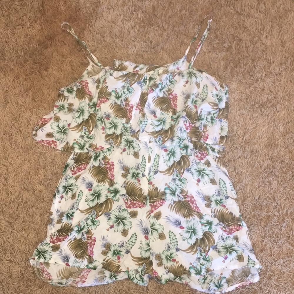 Romper - Picture 2 of 2